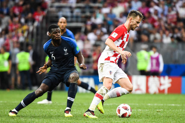 两队的对决 两队的对决