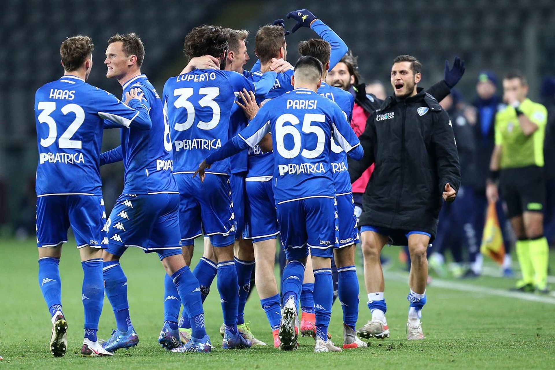 可以发现她 可以发现她